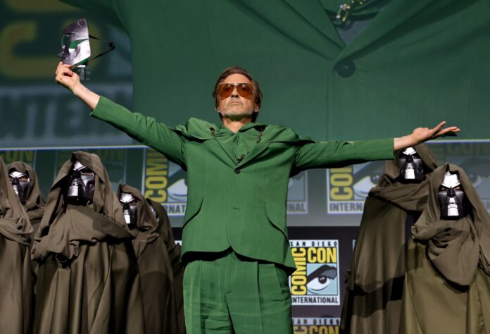 robert-downy-jr-doutor-destino-comic-con-scaled