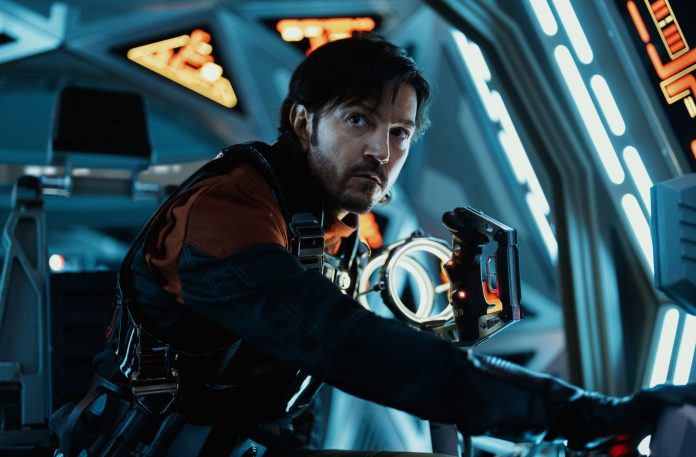 andor-2-diego-luna-scaled