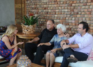 ‘Meu irmão era um ídolo’: Tadeu Schmidt se inspirou em Oscar, mas enveredou para o jornalismo para evitar comparações