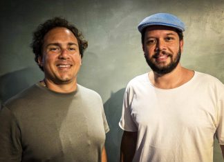Leandro Fregonesi e Raul DiCaprio unem vozes, parcerias, bagagens e vivências cariocas no álbum ‘Nós por nós’