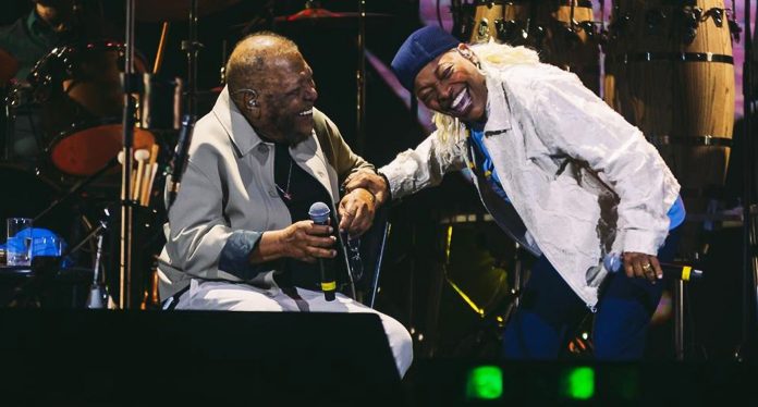 Martinho da Vila e Mart’nália cantam mais separados do que juntos ao longo do roteiro do show da turnê ‘Pai e filha’